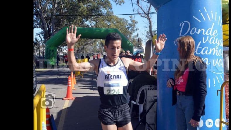 Juan Ignacio Toledo fue el ganador del 17º Medio Maratón Pergamino