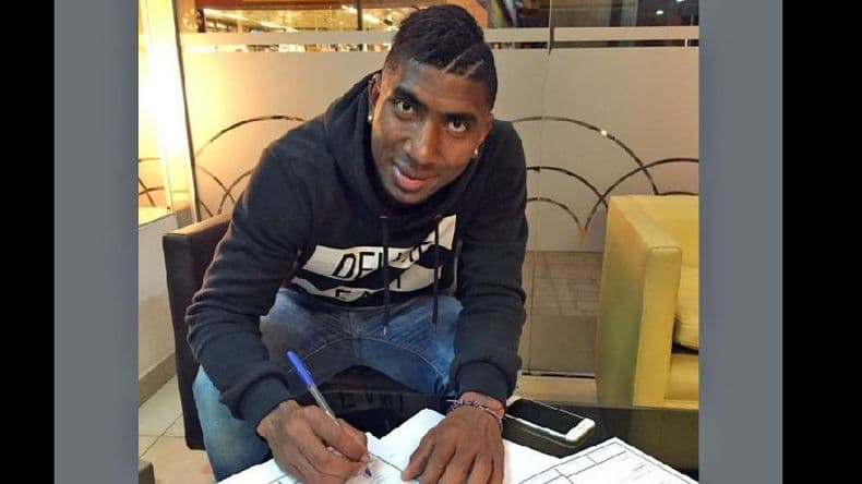 Llegó el ecuatoriano Govea y firmó el contrato con Douglas