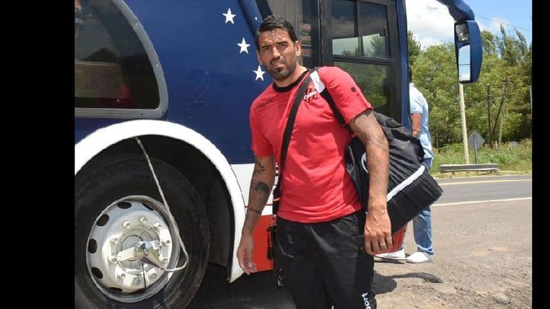 Martín: “Fui convencido a patearlo, a veces la pelota entra y otras no”