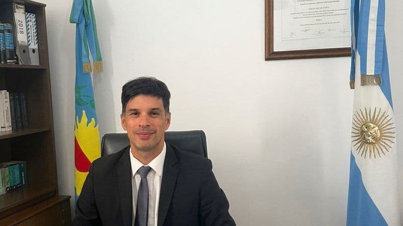 El abogado pergaminense Adrián Morea integra la terna para cubrir la vacante de juez en la Cámara Civil