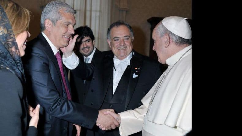 Domínguez le transmitió al Pontífice la satisfacción de la presidenta por la mediación