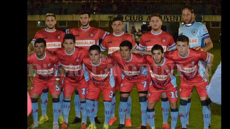 Juventud empató de local con el líder y no pudo saltar a la punta