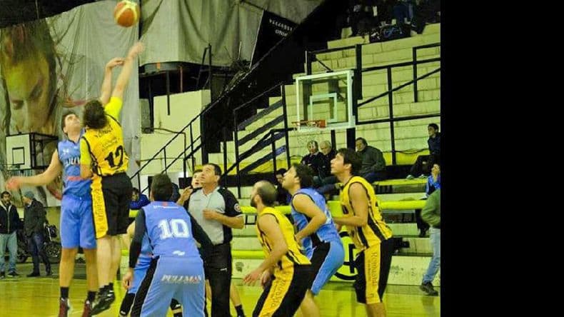 Comienzan con dos partidos las revanchas de los cuartos de final del basquetbol local