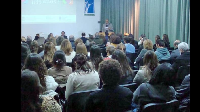 Ebola: conferencia de un disertante internacional en el Instituto Maiztegui
