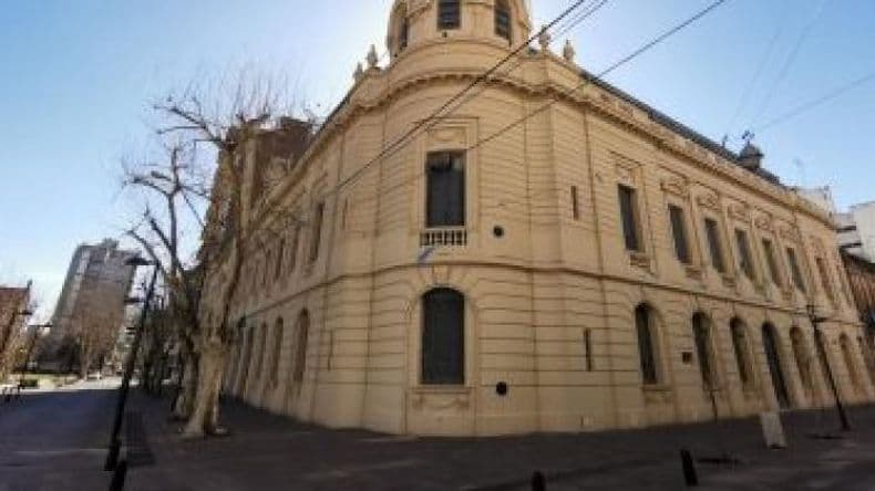 El Municipio descontará el día a los empleados que adhieran al paro general
