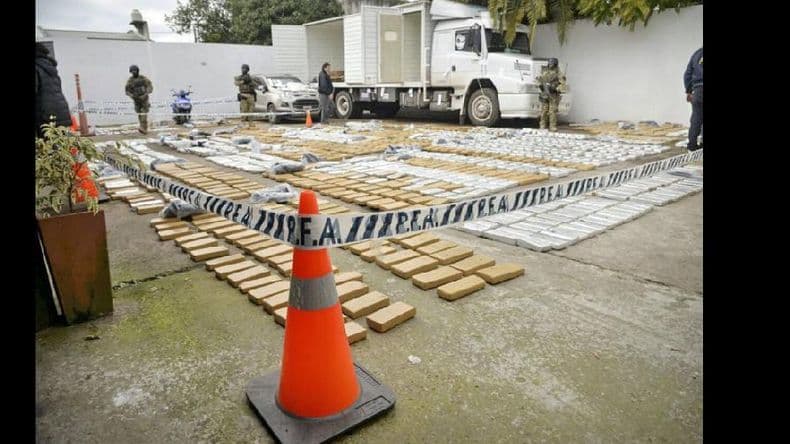 Por una llamada anónima secuestraron más de dos toneladas de marihuana