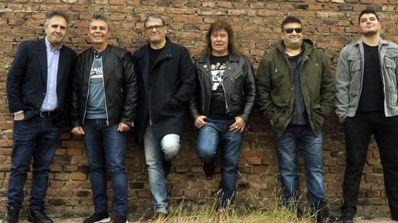 Con localidades agotadas, se presenta la banda "Setenta"