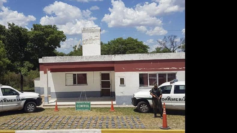 Secuestraron en Salta 180 kilos de cocaína ocultos en un camión