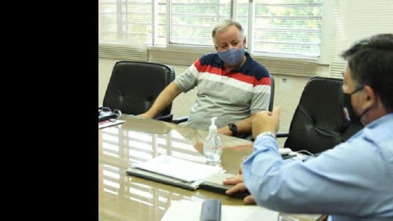 Los almaceneros piden a los intendentes que reflexionen ante el aumento de Tasas