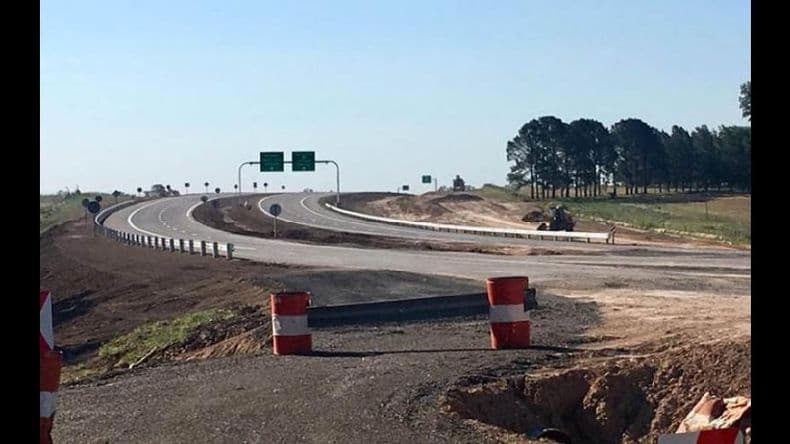 Inauguran un nuevo tramo de la autopista