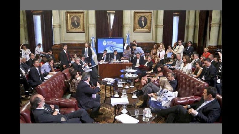 La bicameral aprobó el decreto de Macri sobre coparticipación con las provincias