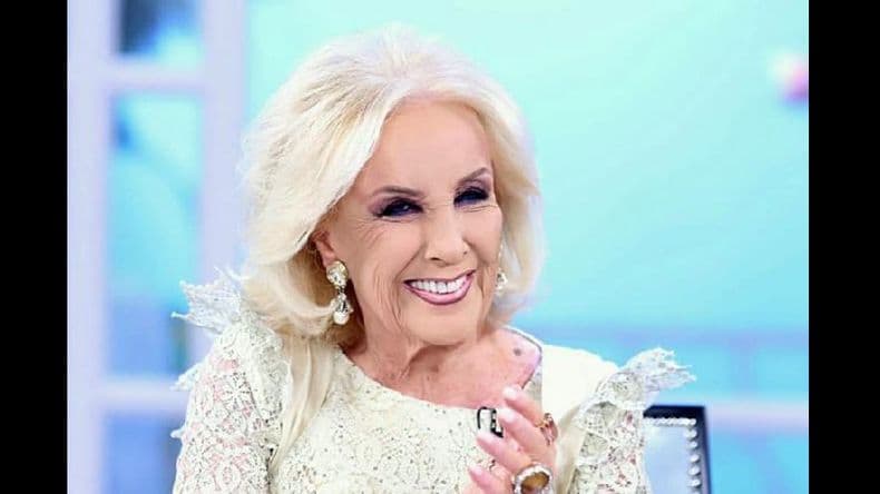Juana Viale reemplazará en la conducción de los almuerzos a Mirtha Legrand