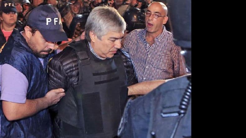 El Fiscal pidió que declaren 500 testigos en el juicio contra Lázaro Báez