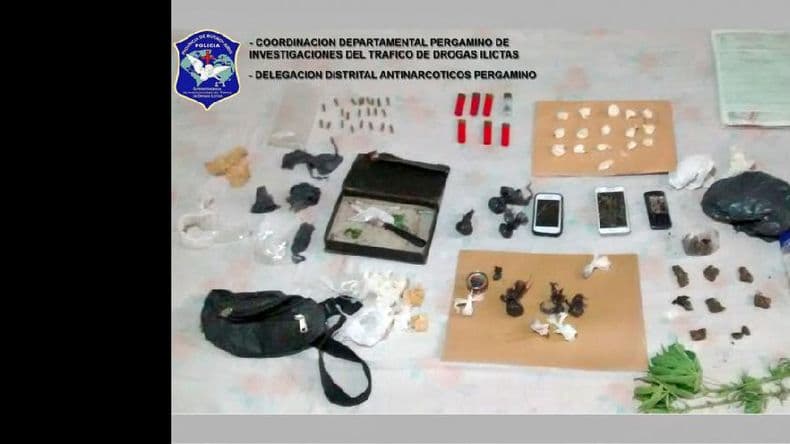 Secuestraron marihuana y cocaína y detuvieron a tres personas por venta de droga