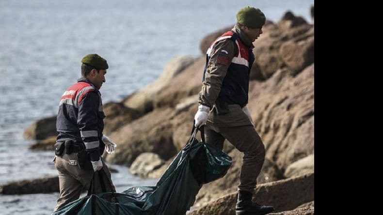 Al menos 33 migrantes se ahogaron en otro naufragio