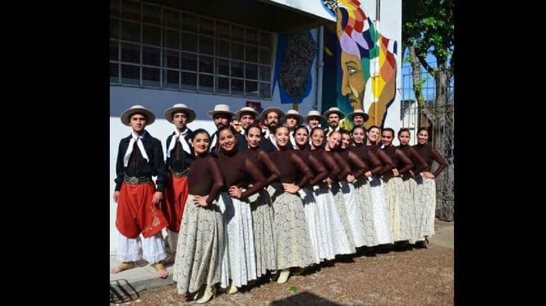 El Entrevero Bonaerense es finalista en el Pre Cosquín