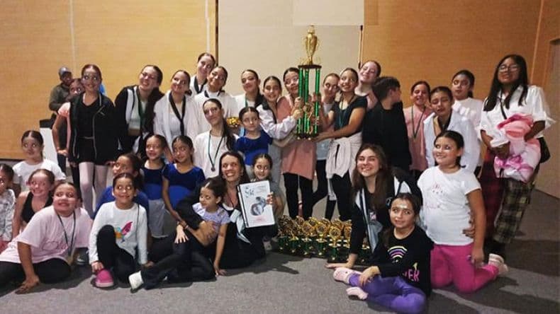 Odille Cuerpo en Movimiento brilló en Concurso de Danzas EM de Concordia