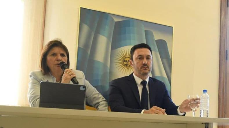 Bullrich confirmó su apoyo a Milei: "La urgencia del momento nos interpela a no ser neutrales"