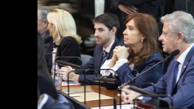El TOF 2 autorizó a Cristina Kirchner a no concurrir al juicio por la obra pública