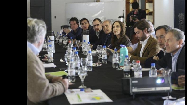 Vidal ratificó que tiene “la voluntad de diálogo” con los gremios docentes