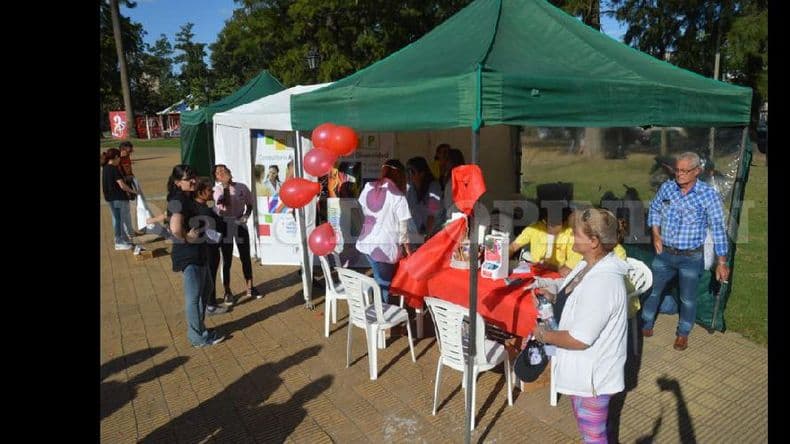 En el Día de la Lucha contra el VIH realizaron más de 60 testeos