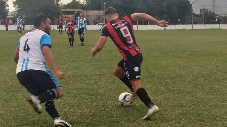 Fútbol local: días y horarios de la fecha de Primera A y B que comenzará el viernes
