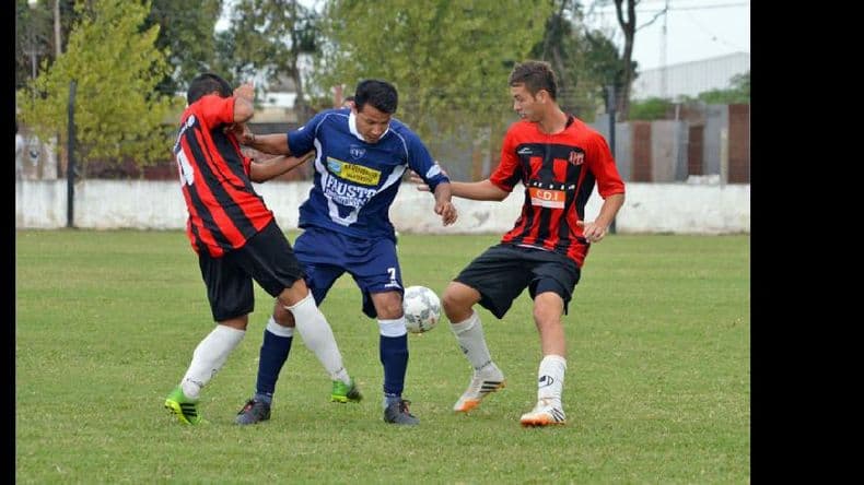 Tercera suspensión seguida en el torneo de fútbol local