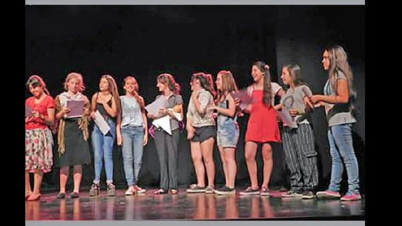 Intensa actividad del Taller de Teatro Talía en 2015