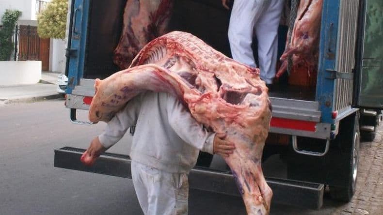 El fin de la media res: la carne llegará trozada a los comercios