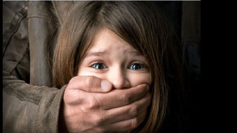 Un sujeto abusó sexualmente de su hija de crianza de 9 años