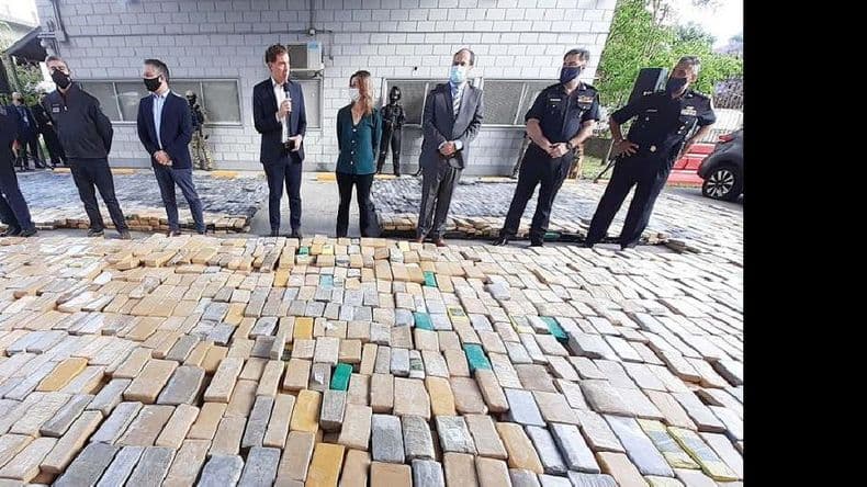 Operativo "Brujas Verdes": decomisan cinco toneladas de marihuana prensada
