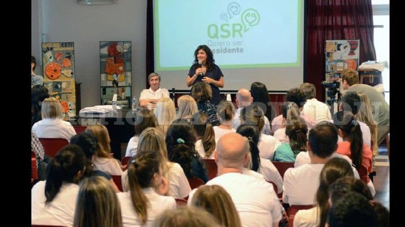 Salud presentó un estudio sobre las motivaciones y expectativas de residentes