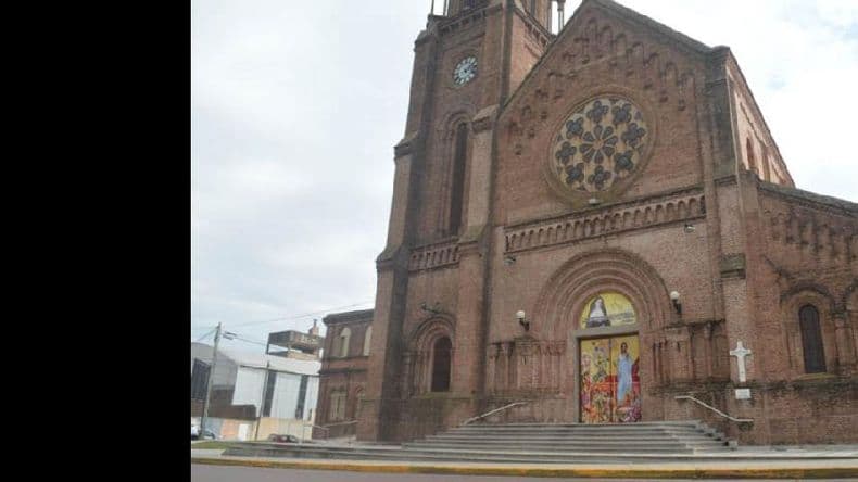 LA OPINION transmitirá por Facebook la misa del domingo próximo