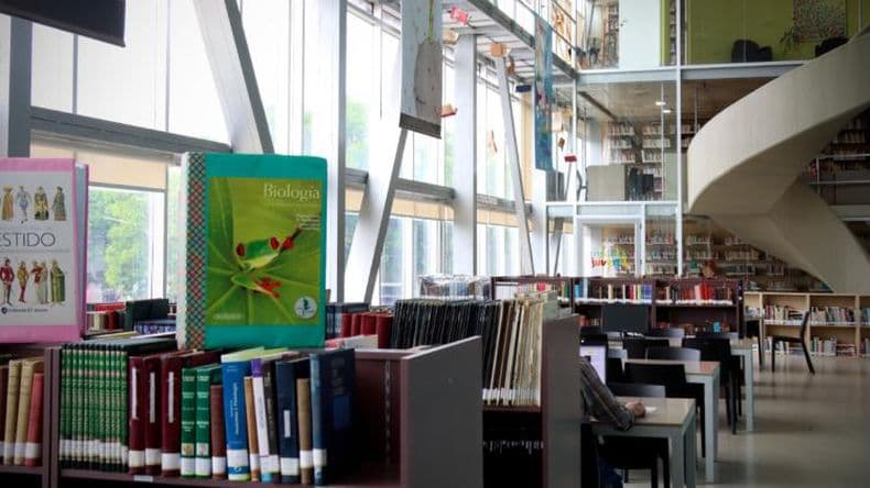 La Biblioteca Menéndez está festejando sus 122 años de vida