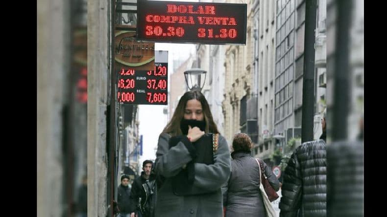 El dólar finalizó la semana con un nuevo récord: $31,46