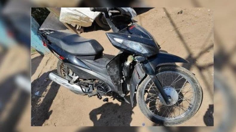 Recuperaron una moto robada en poder de un menor de edad con antecedentes