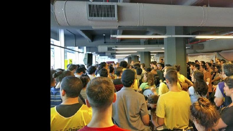 Protesta contra los despidos y el recorte presupuestario de los científicos del Conicet