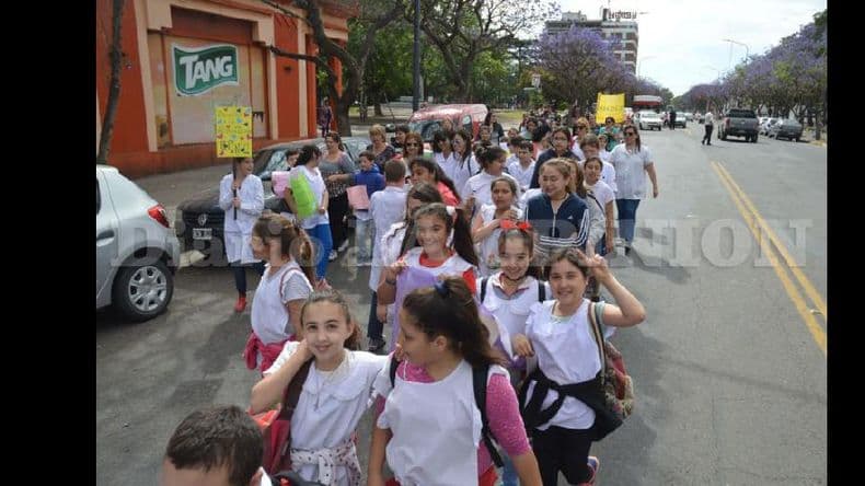 Con renovado compromiso concretan la Marcha por los Derechos de los Niños