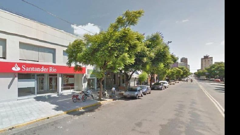 Asaltaron a una mujer a la salida de un banco luego de retirar dinero