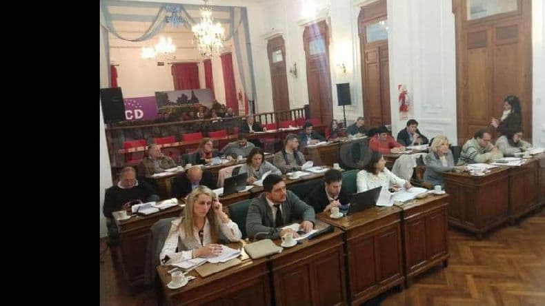Aumento del boleto, Farmacity y Alejandro Dolina en la sesión del HCD