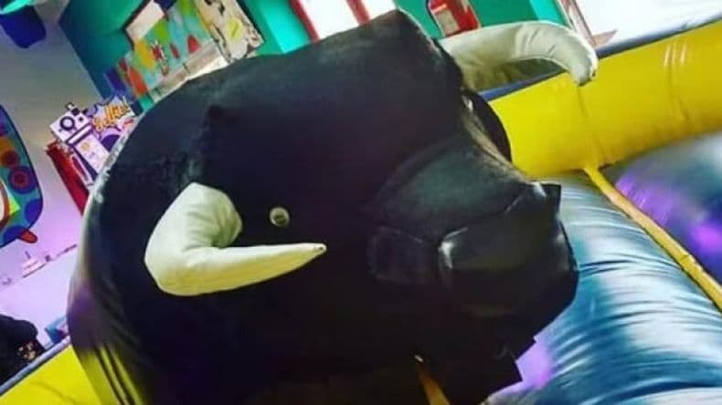 Tragedia en Venado Tuerto: una niña de 7 años murió al caer de un toro mecánico