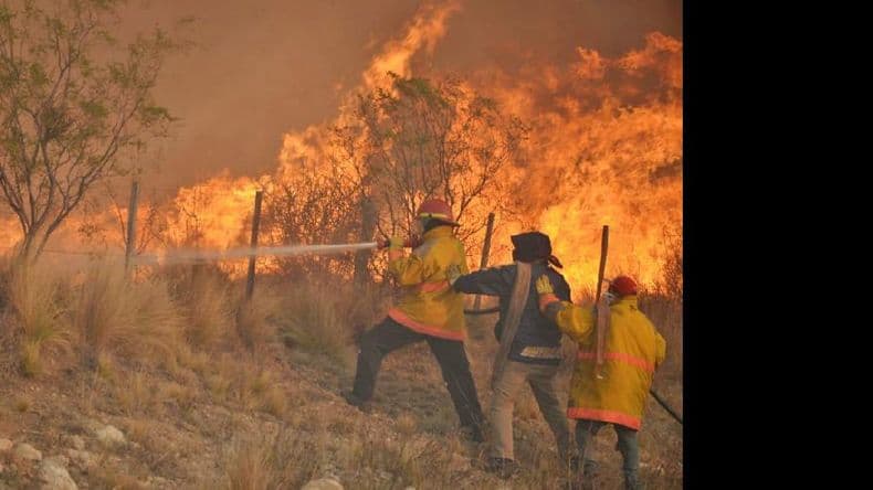 Seis sospechosos por el incendio en San Luis