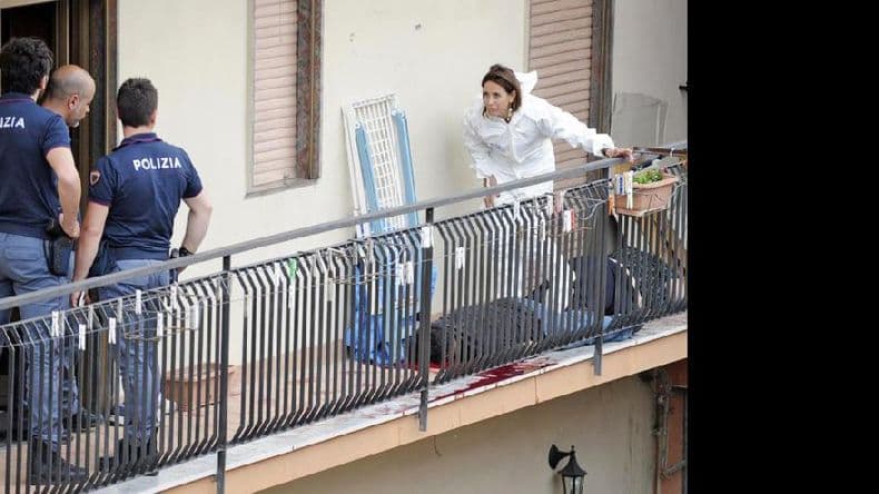Italia: un desequilibrado disparó en Nápoles desde su balcón y mató a 4 personas