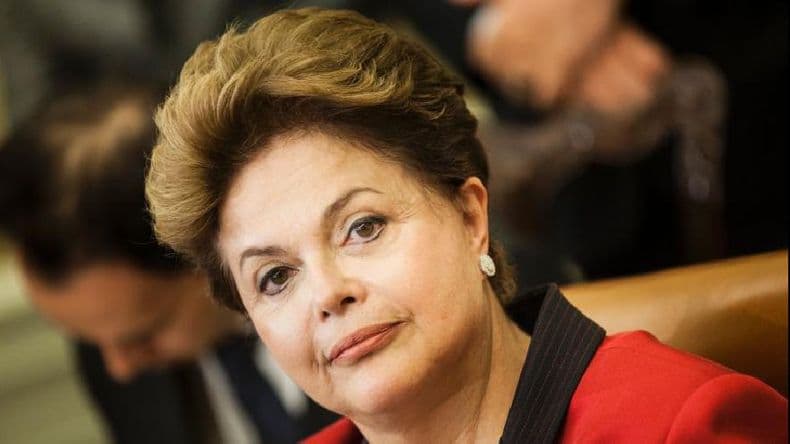 Dilma Rousseff habló de un intento de “golpe”