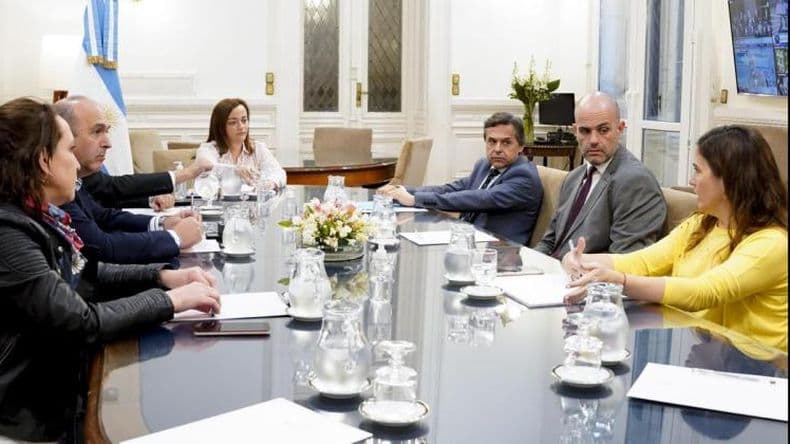Cecilia Moreau recibió Alexis Guerrera para analizar avances de la Ley de Alcohol Cero en Diputados