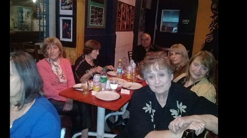 Ultimo Café Literario del año del grupo Siete Mujeres