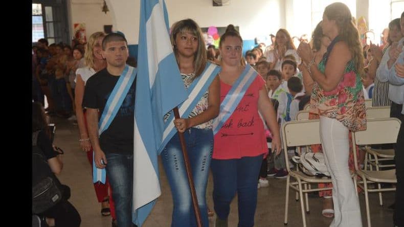Secundarios: Provincia define si flexibiliza las condiciones para pasar de año