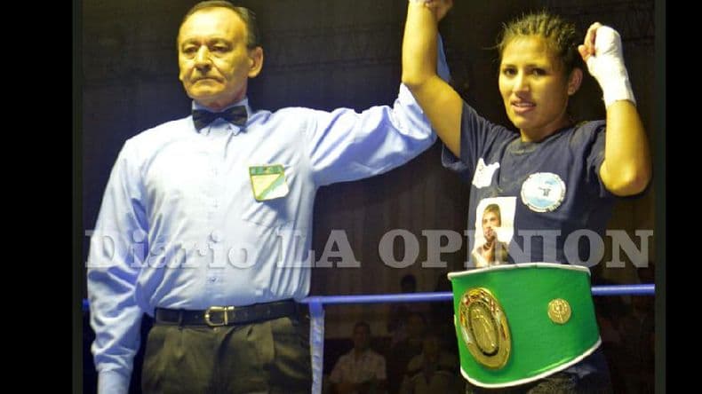 Anahí Sánchez, campeona sudamericana superpluma