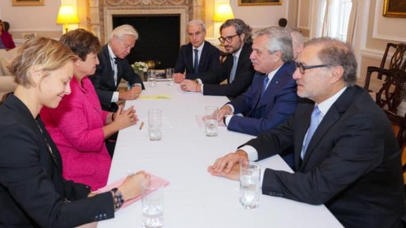 Alberto Fernández calificó de "constructiva" la reunión con la titular del FMI