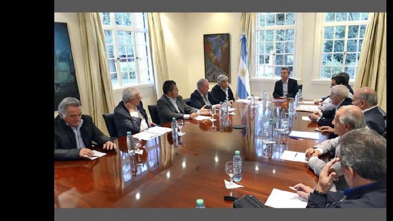 Macri recibió los reclamos que llevaron las tres CGT